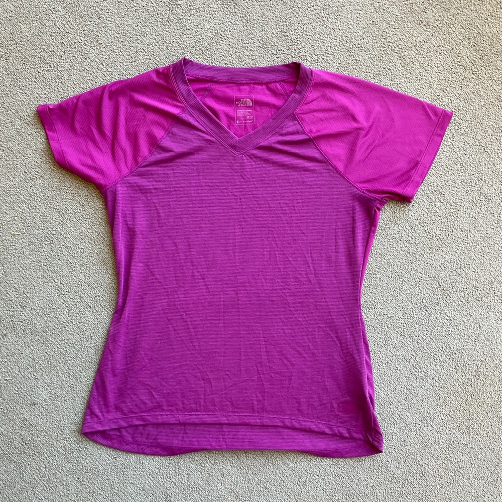 NORTH FACE TOP V NECK FLASHDRY SHORT SLEEVE TEE SHIRT SIZE MEDIUM